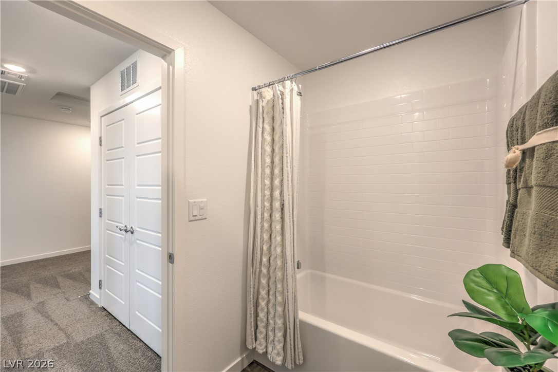 990 Desert Spruce Street Las Vegas NV 89107