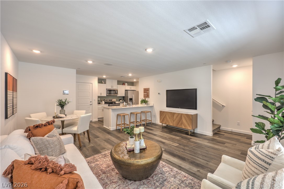 990 Desert Spruce Street Las Vegas NV 89107