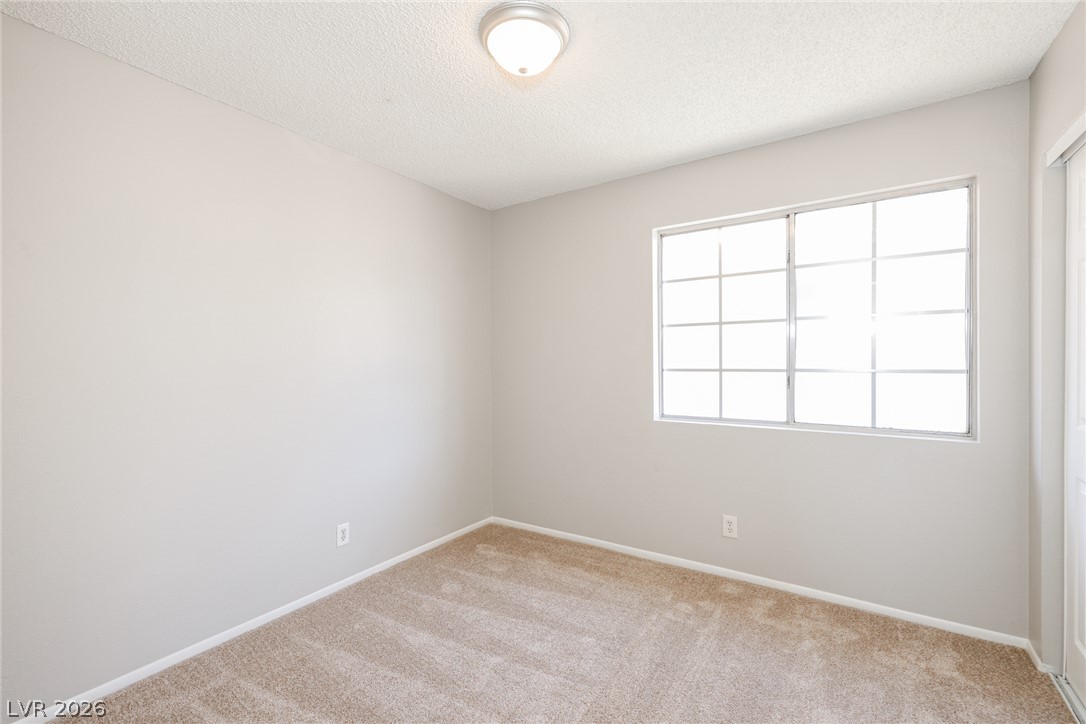 1909 Dry Falls Street Las Vegas NV 89142