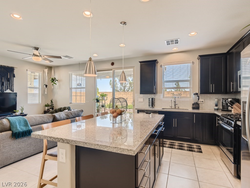 8110 Skye Foothills Street Las Vegas NV 89166
