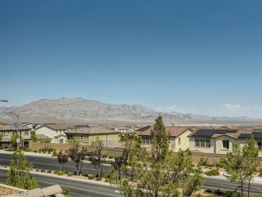 8110 Skye Foothills Street Las Vegas NV 89166
