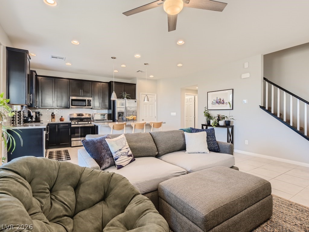 8110 Skye Foothills Street Las Vegas NV 89166