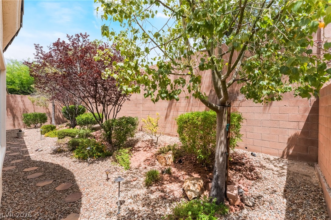10242 Timberline Peak Avenue Las Vegas NV 89166