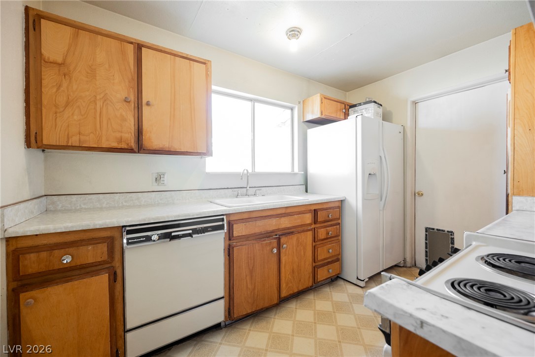 5820 Carmen Boulevard Las Vegas NV 89108