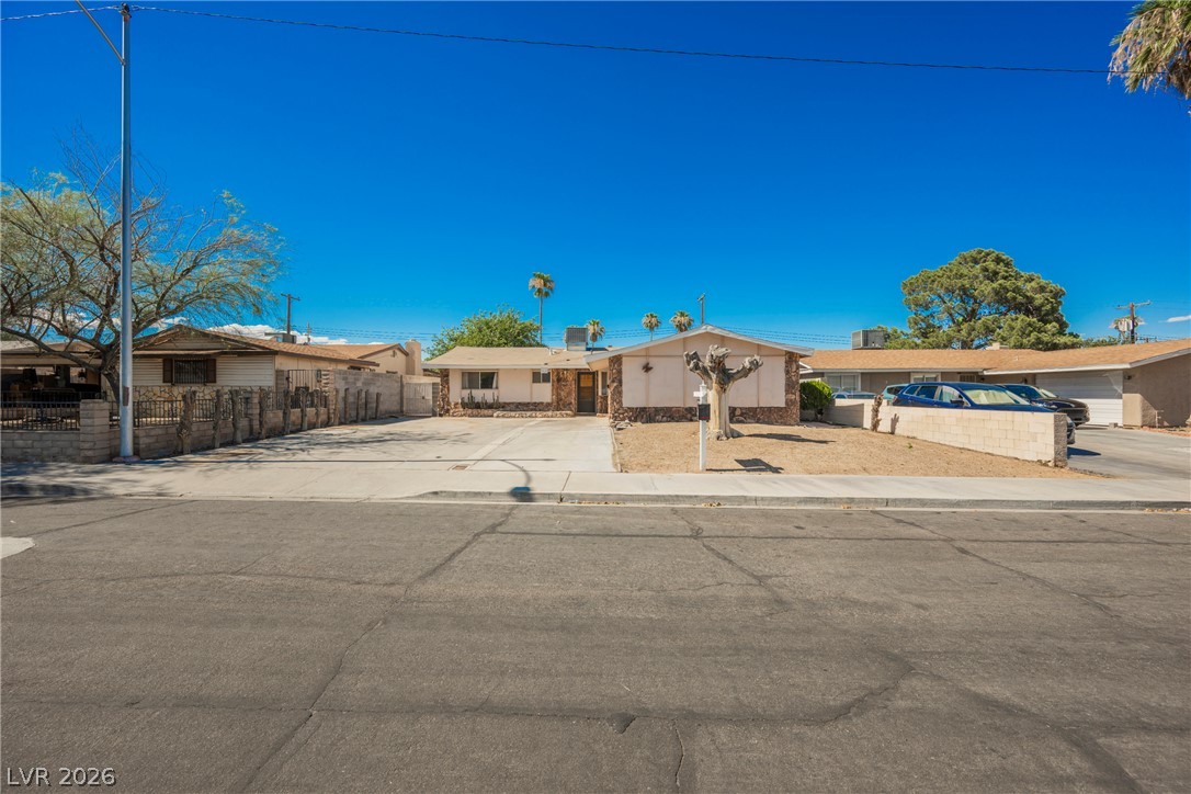 5820 Carmen Boulevard Las Vegas NV 89108