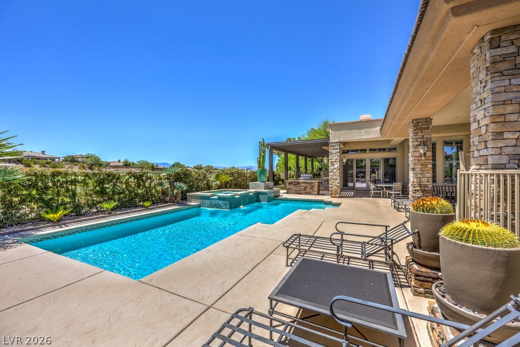 15 Knob Oak Drive Henderson NV 89052