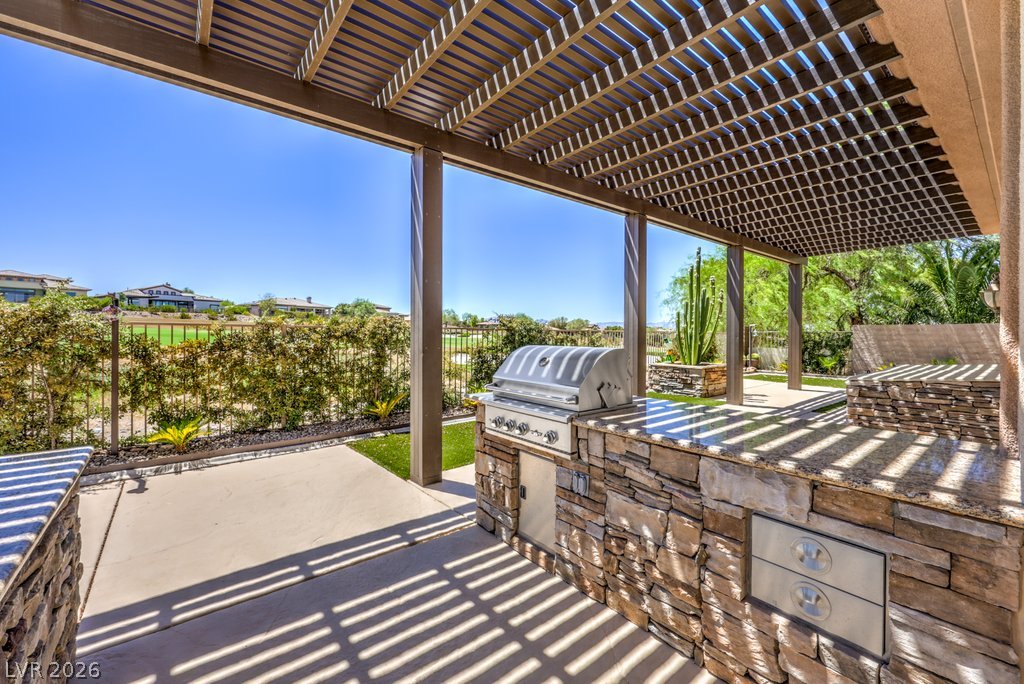 15 Knob Oak Drive Henderson NV 89052