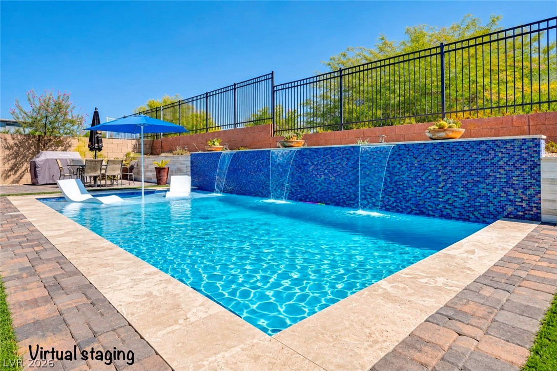 33 Reverie Heights Avenue Henderson NV 89011