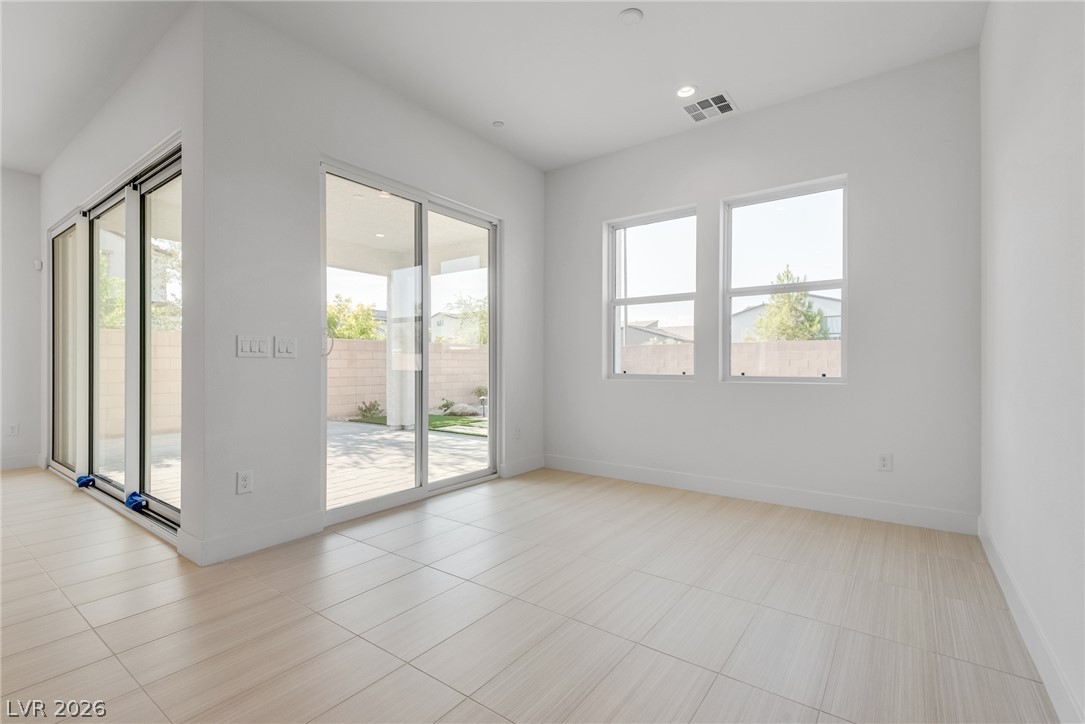 10226 Pleasant Knoll Avenue Las Vegas NV 89166