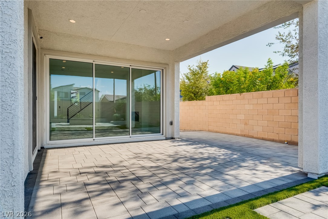 10226 Pleasant Knoll Avenue Las Vegas NV 89166