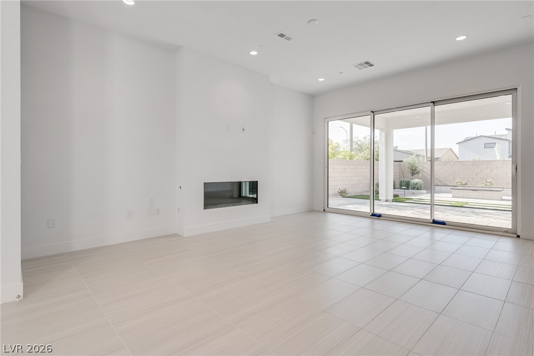 10226 Pleasant Knoll Avenue Las Vegas NV 89166
