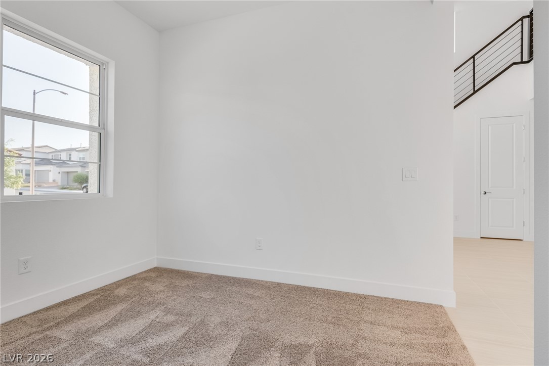 10226 Pleasant Knoll Avenue Las Vegas NV 89166