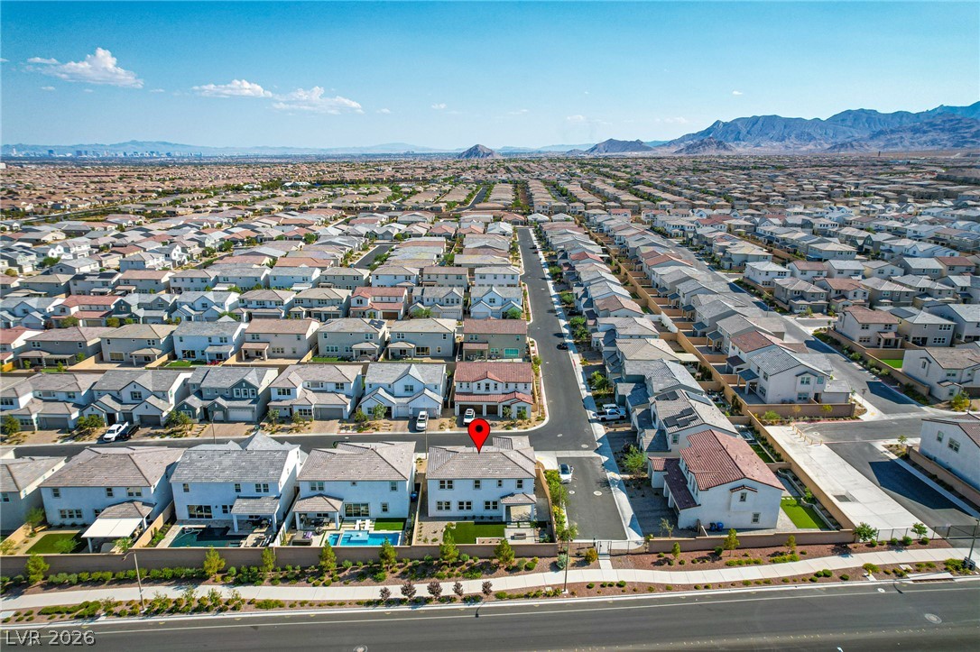 10226 Pleasant Knoll Avenue Las Vegas NV 89166