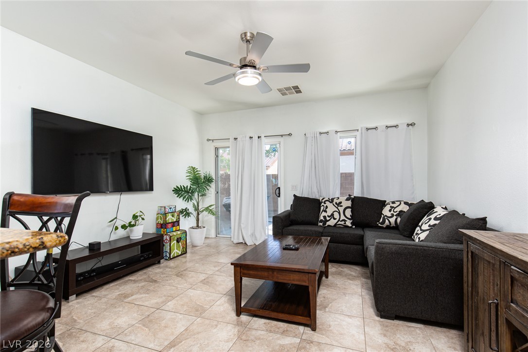 5565 Danforth Avenue Las Vegas NV 89141