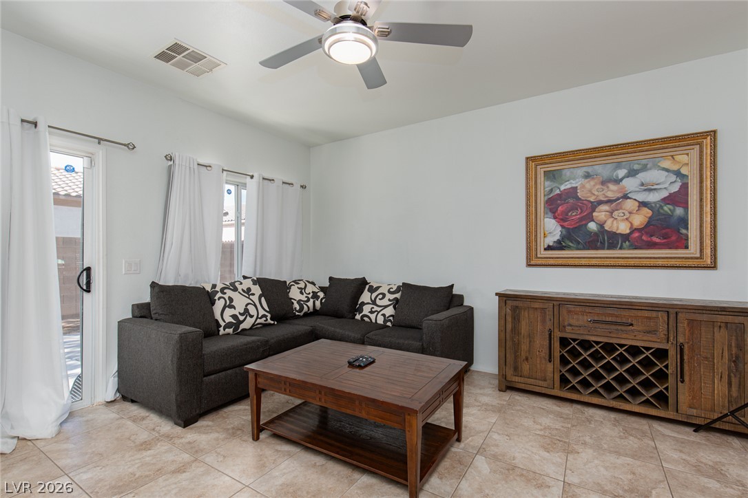 5565 Danforth Avenue Las Vegas NV 89141