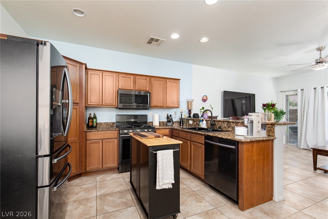 5565 Danforth Avenue Las Vegas NV 89141
