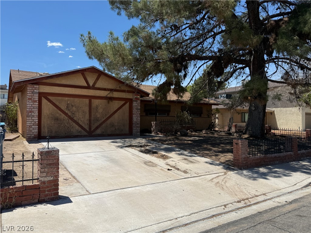 1712 Rockcrest Drive Las Vegas NV 89108