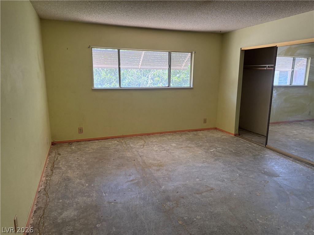 1712 Rockcrest Drive Las Vegas NV 89108