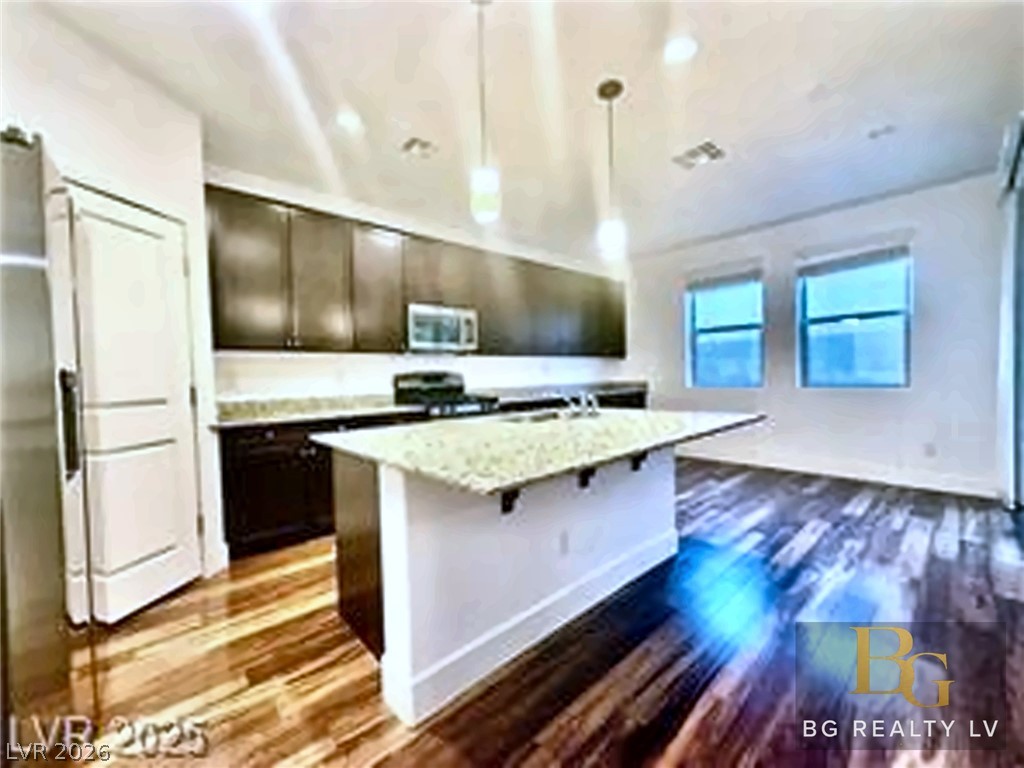 10228 Yarmouth Sea Court Las Vegas NV 89166