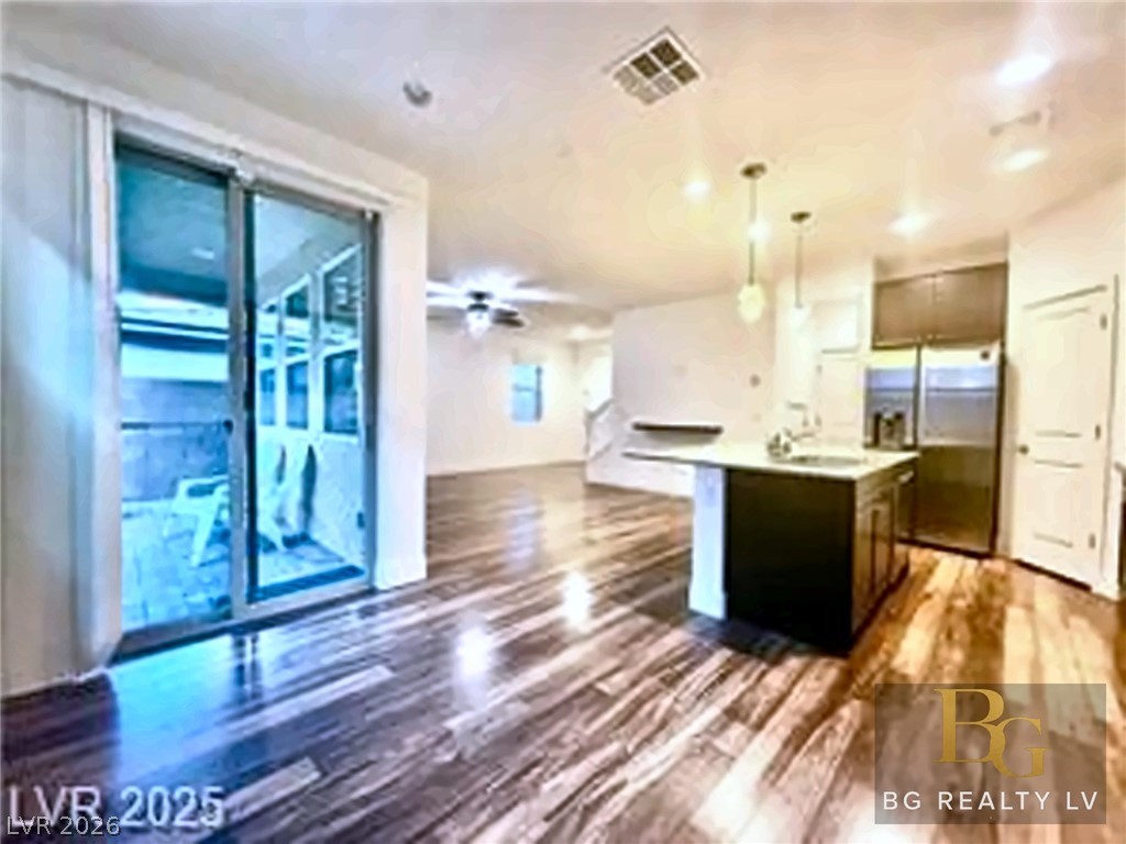10228 Yarmouth Sea Court Las Vegas NV 89166