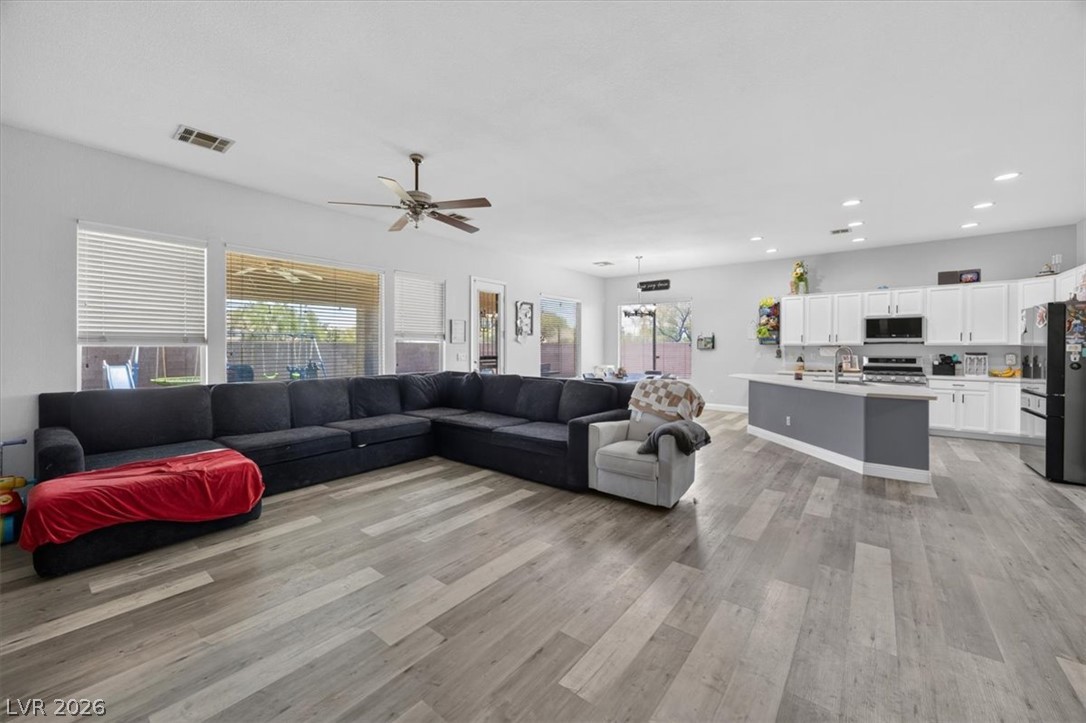 7116 Painted Paradise Street Las Vegas NV 89131