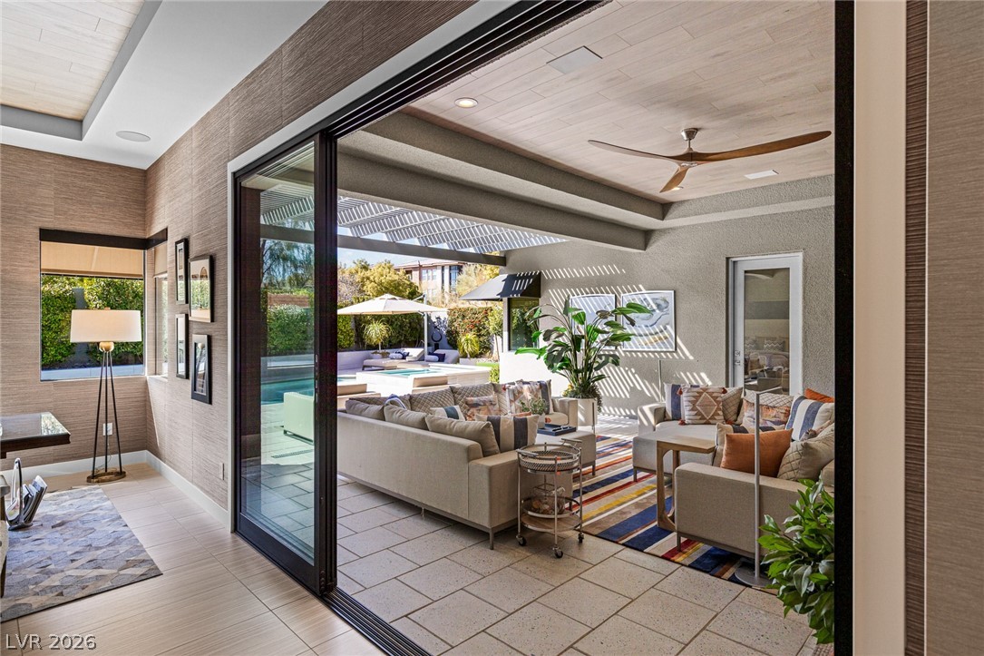 98 Glade Hollow Drive Las Vegas NV 89135