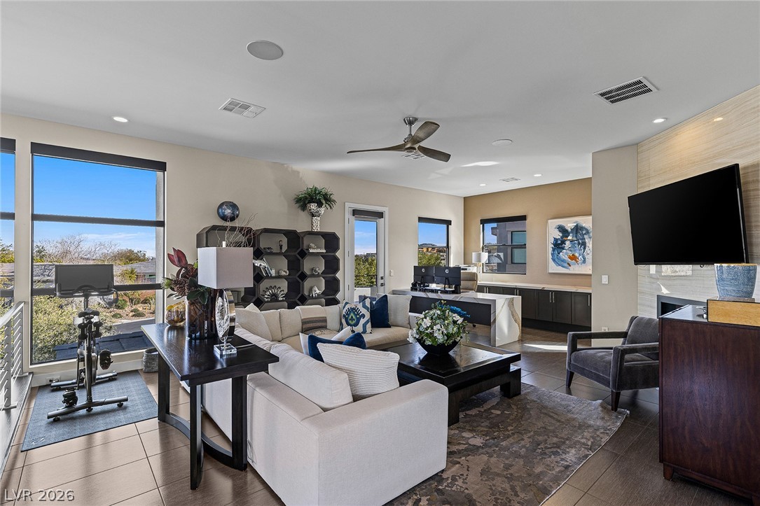 98 Glade Hollow Drive Las Vegas NV 89135