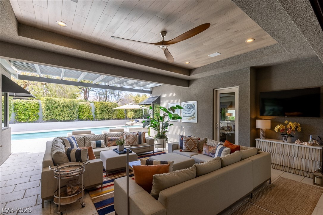 98 Glade Hollow Drive Las Vegas NV 89135
