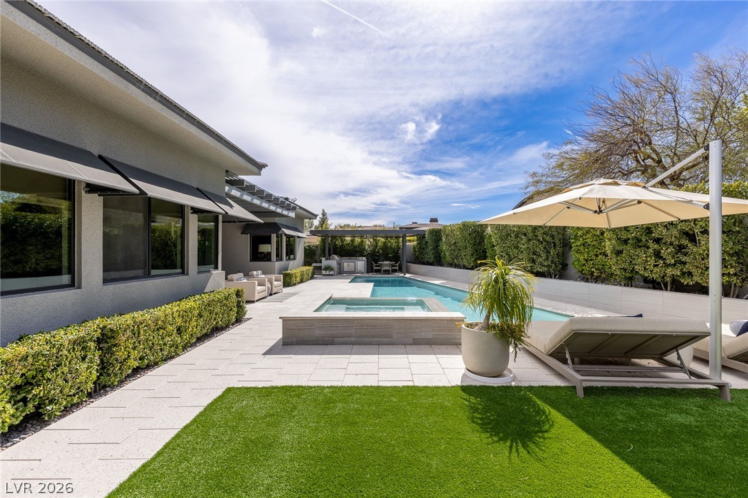 98 Glade Hollow Drive Las Vegas NV 89135