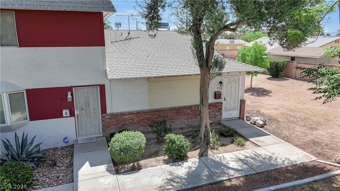 193 Greenbriar Townhouse Way Las Vegas NV 89121