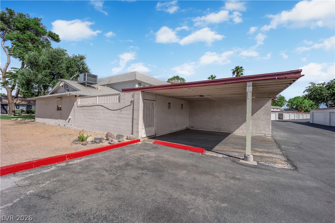 193 Greenbriar Townhouse Way Las Vegas NV 89121