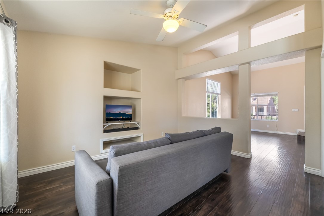 9594 Collinsleap Court Las Vegas NV 89123
