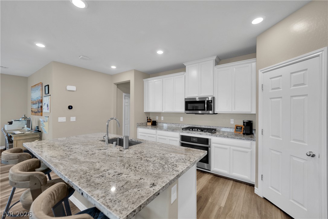 10807 Searchers Avenue Las Vegas NV 89129