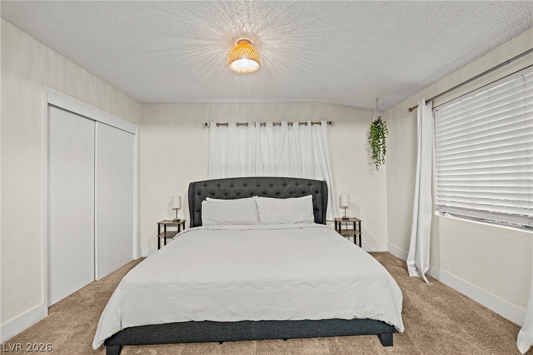 1504 Crestwood Avenue Las Vegas NV 89104