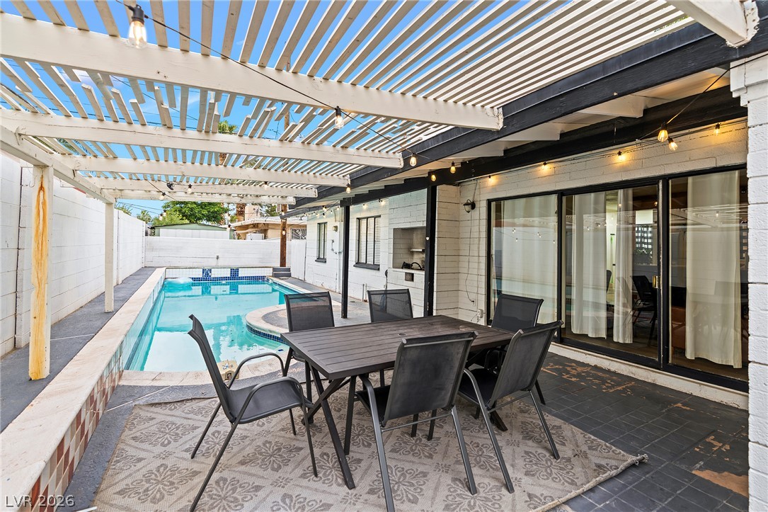 1504 Crestwood Avenue Las Vegas NV 89104