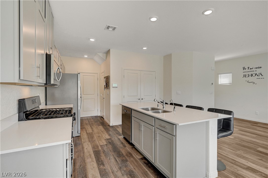 6545 Cinnamon Hazelnut Street North Las Vegas NV 89084
