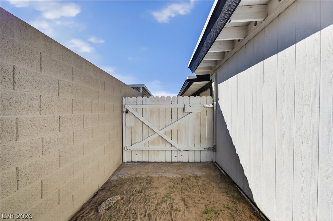 2806 Perliter Avenue North Las Vegas NV 89030