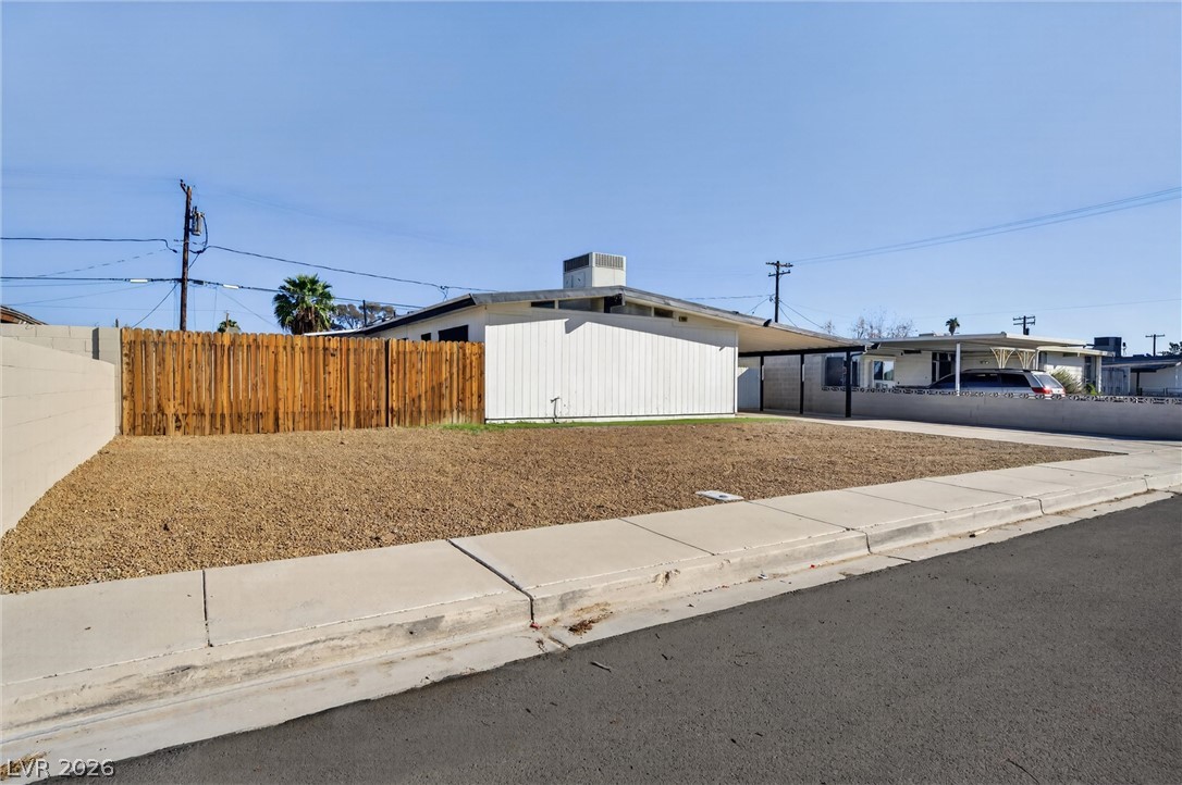 2806 Perliter Avenue North Las Vegas NV 89030