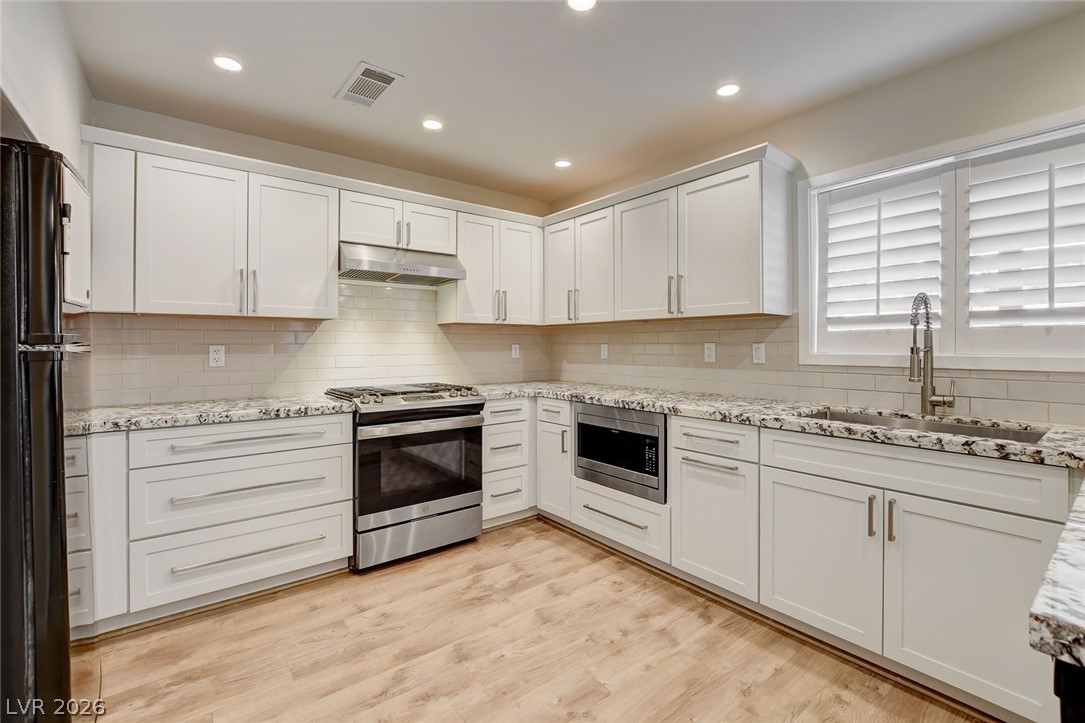 14 Book Wagon Street Henderson NV 89012