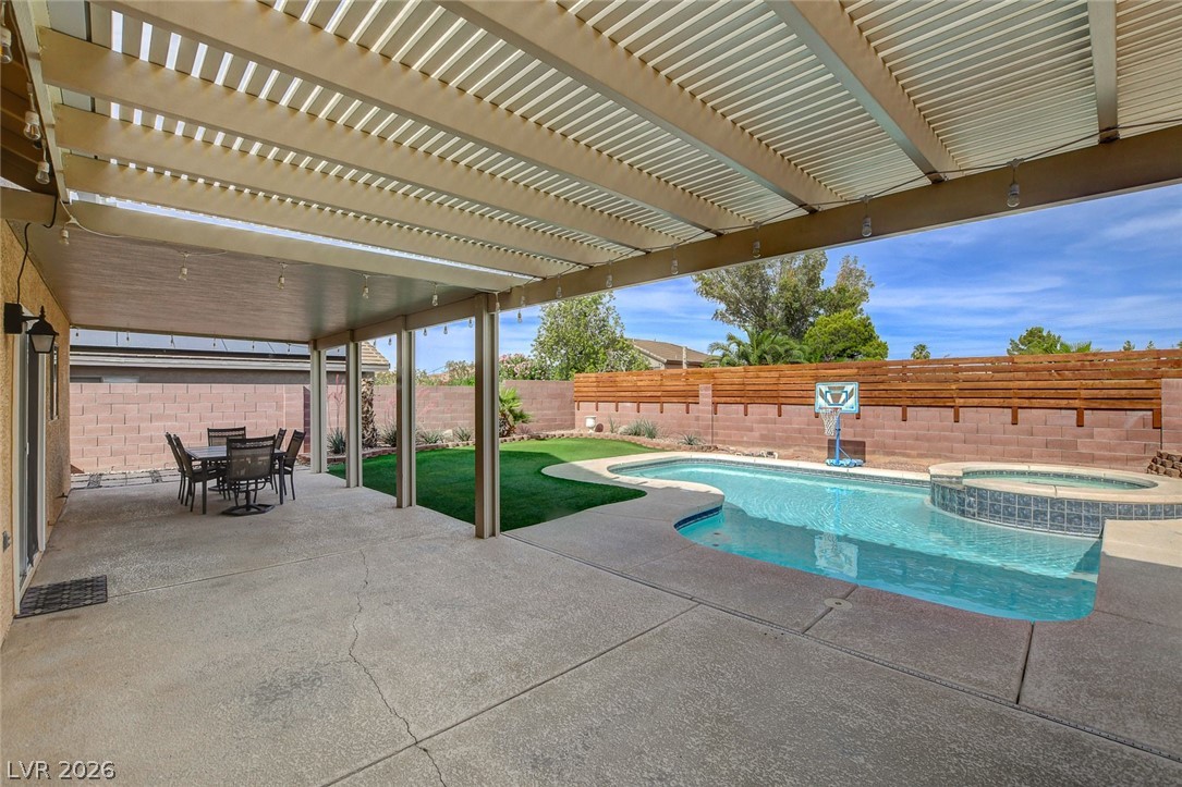14 Book Wagon Street Henderson NV 89012