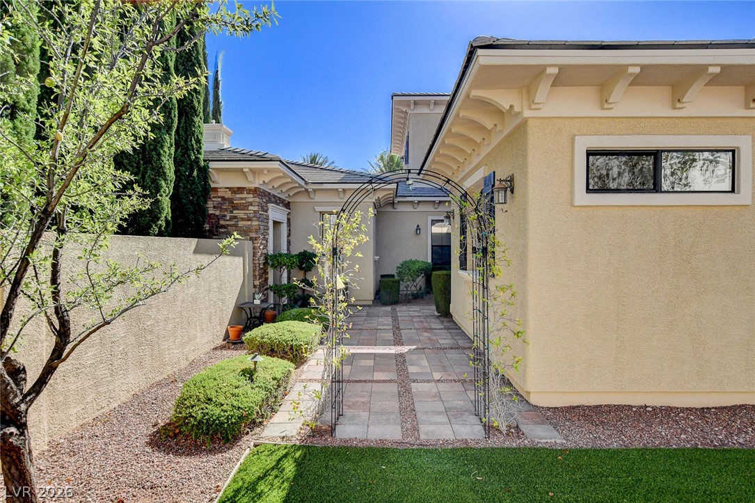 10140 Stony Ridge Drive Las Vegas NV 89144