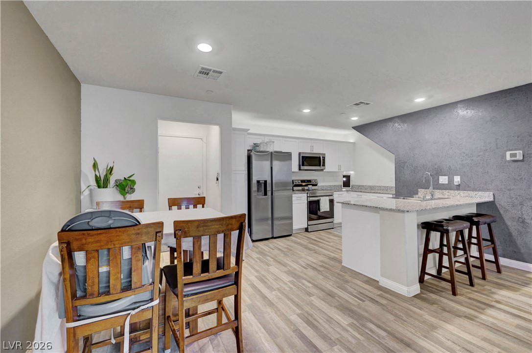 2650 Wimbledon White Court North Las Vegas NV 89086