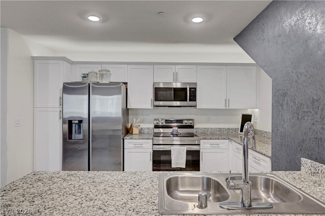 2650 Wimbledon White Court North Las Vegas NV 89086
