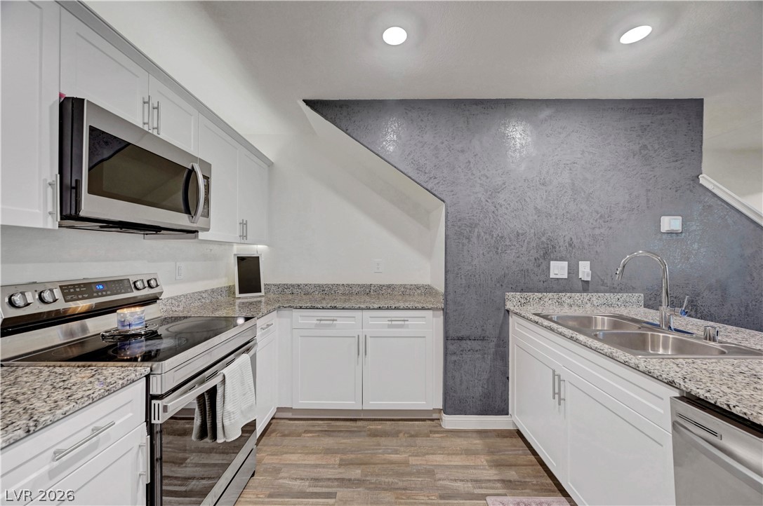 2650 Wimbledon White Court North Las Vegas NV 89086
