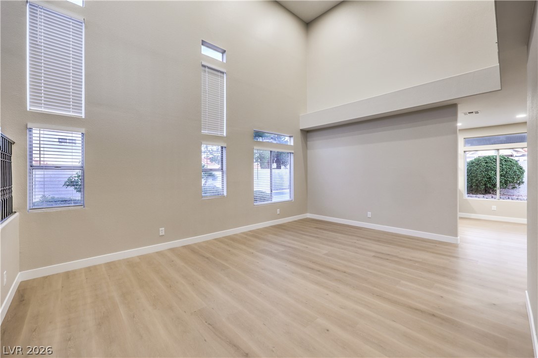8329 Alta Drive Las Vegas NV 89145