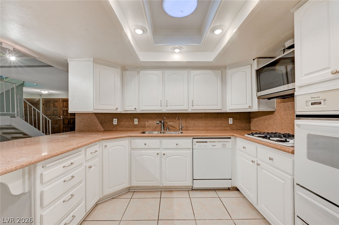 3518 Blackstone Street Las Vegas NV 89121