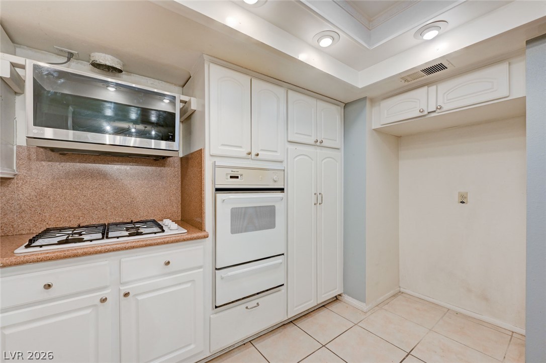 3518 Blackstone Street Las Vegas NV 89121