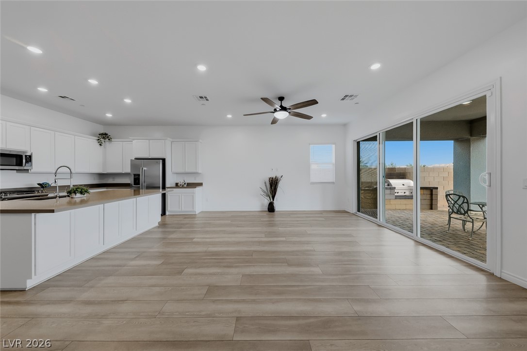 57 Reverie Heights Avenue Henderson NV 89011