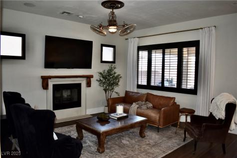 220 Palmetto Pointe Drive Henderson NV 89012