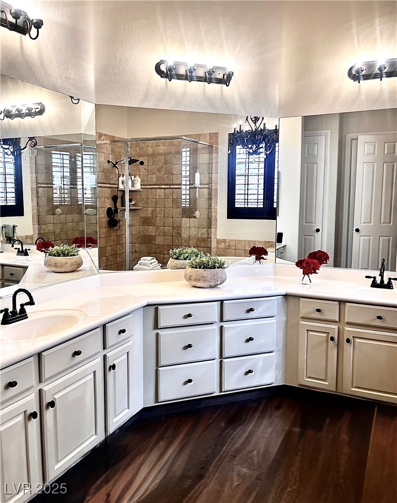 220 Palmetto Pointe Drive Henderson NV 89012